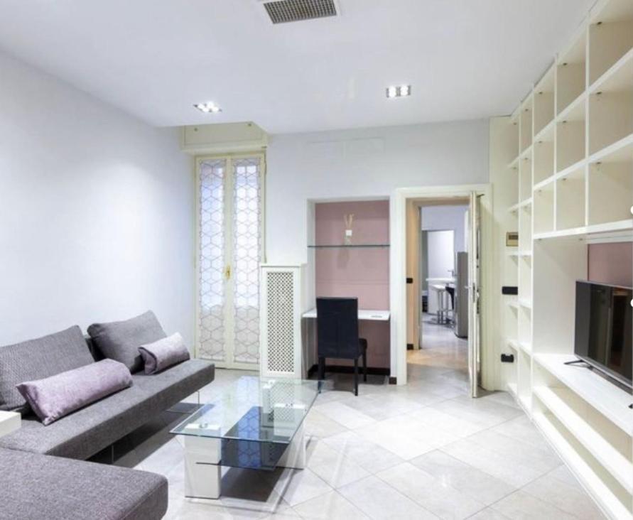Luxury Home 100 Mq A Stone'S Throw From The Duomo ميلان المظهر الخارجي الصورة
