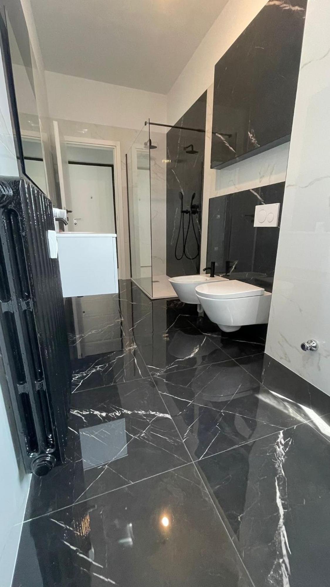 Luxury Home 100 Mq A Stone'S Throw From The Duomo ميلان المظهر الخارجي الصورة